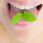 Alitosi: come evitare il problema