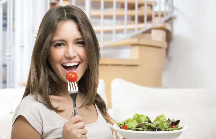 Dieta o non dieta ? Serve mettersi a dieta prima dell’estate o dobbiamo cambiare stile di vita ?